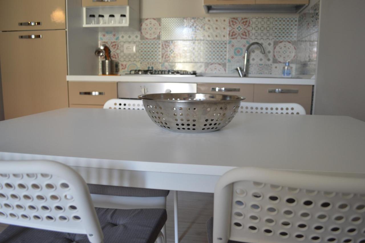 Ad Un Passo Dal Mare Apartment Porto SantʼElpidio Екстериор снимка