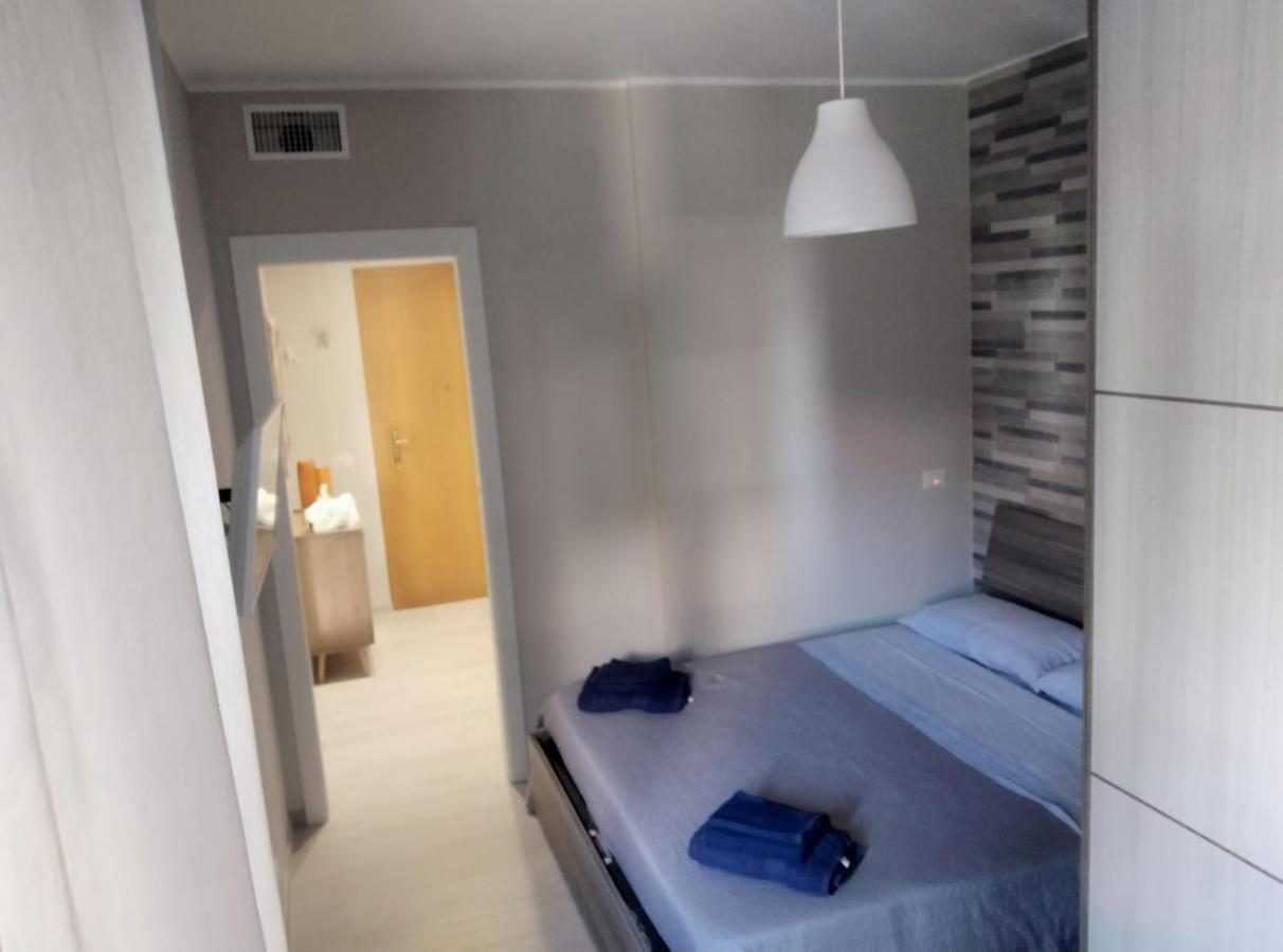 Ad Un Passo Dal Mare Apartment Porto SantʼElpidio Екстериор снимка