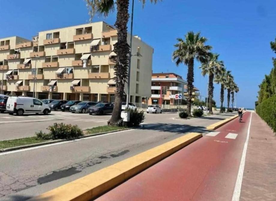 Ad Un Passo Dal Mare Apartment Porto SantʼElpidio Екстериор снимка